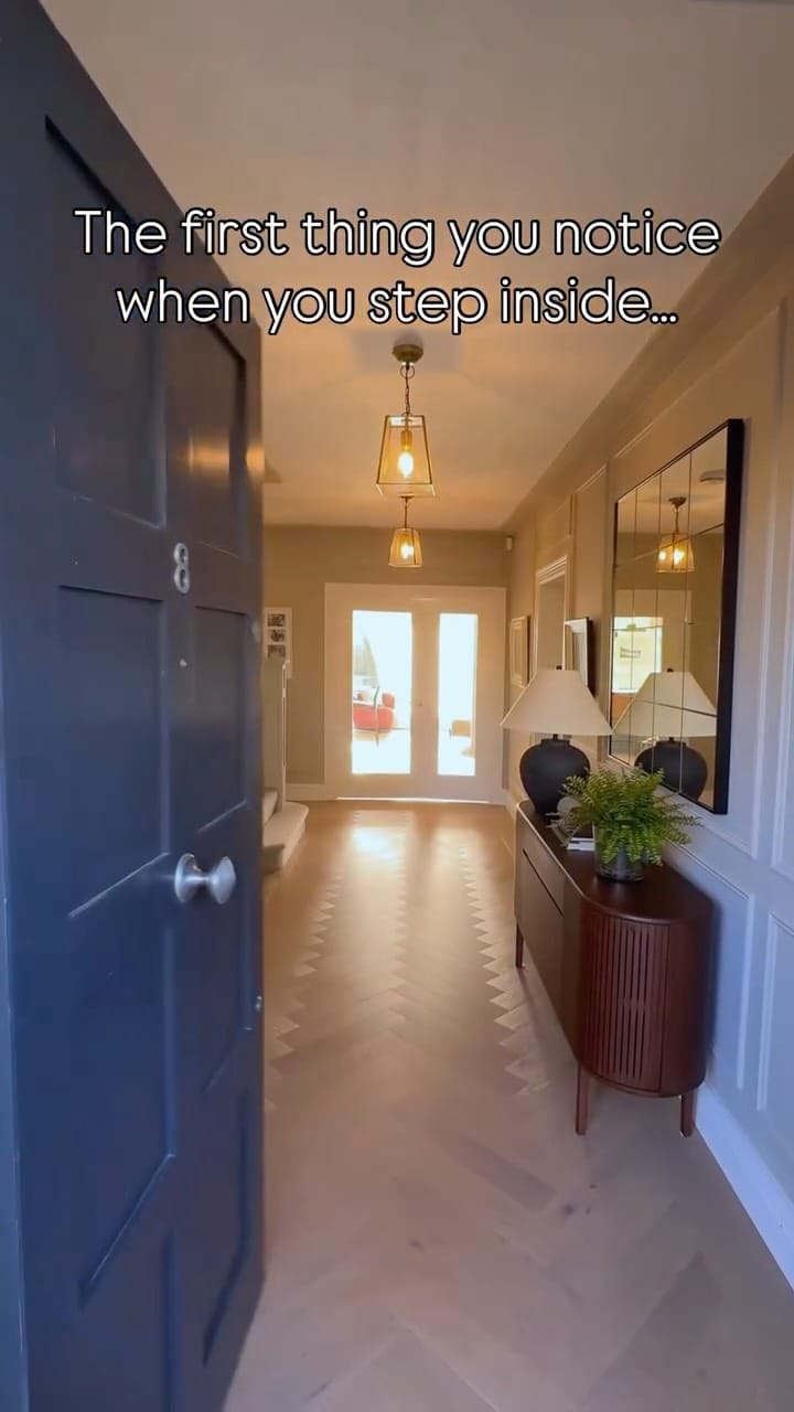 Post 4 by Louise Johnston | Irish Interior Designer on Instagram (video)