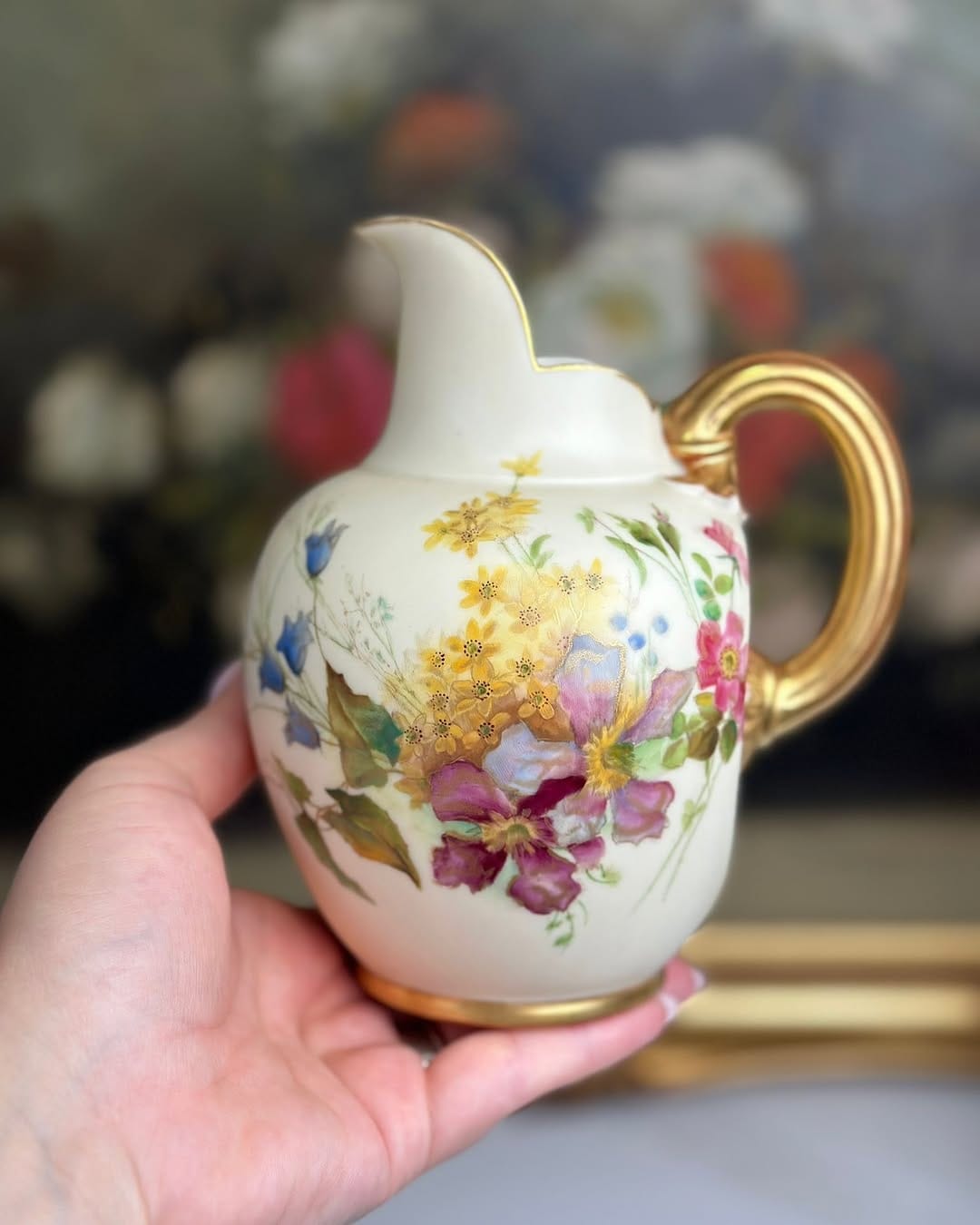 Post 4 by Old Royal Vintage shop on Instagram (carousel)