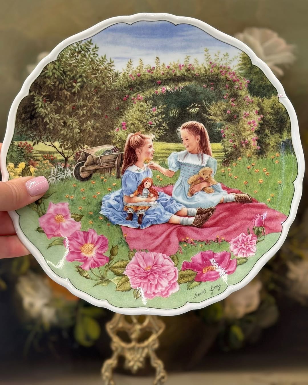 Post 2 by Old Royal Vintage shop on Instagram (carousel)