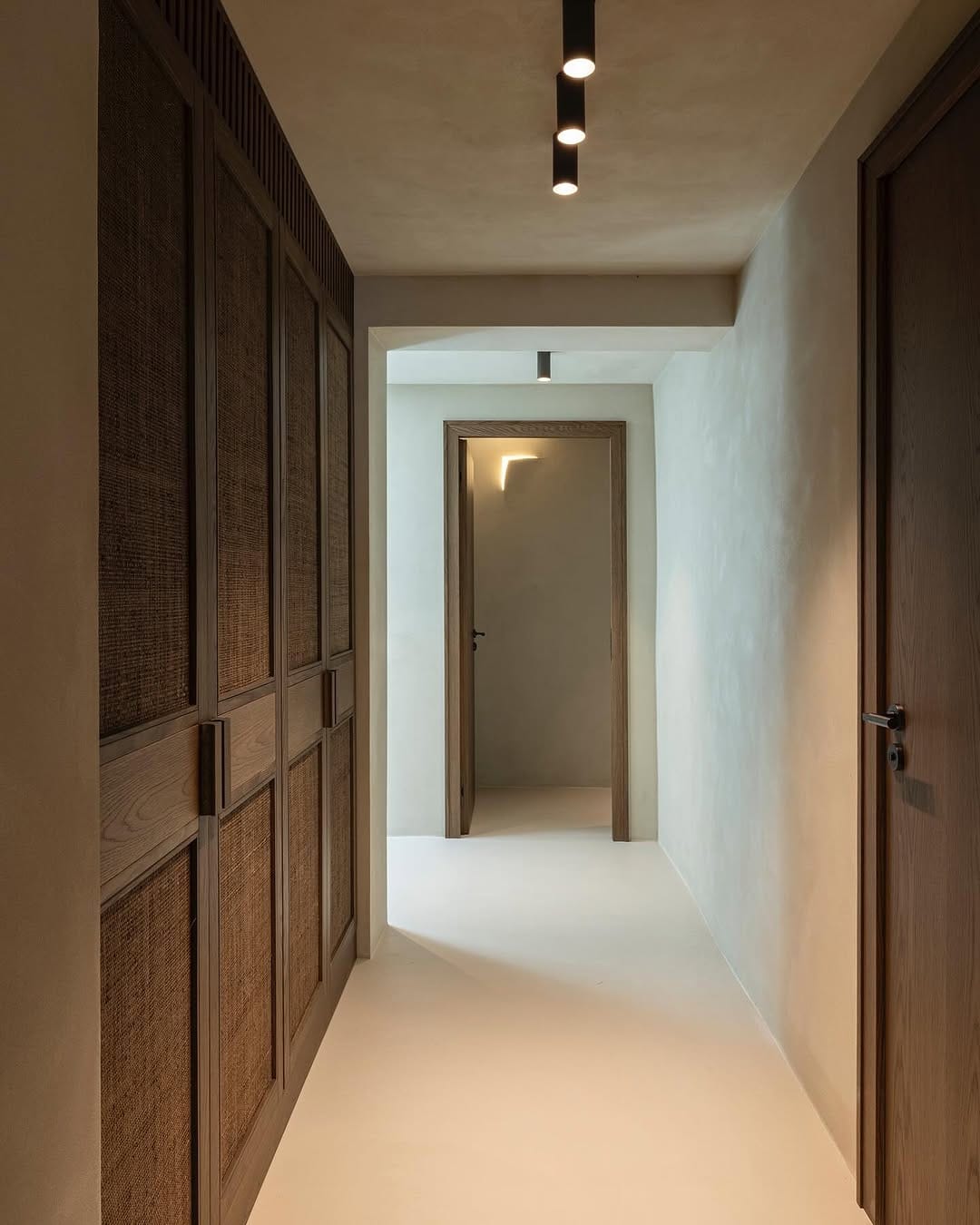 Post 5 by Alessia Mainardi Interiors on Instagram (image)