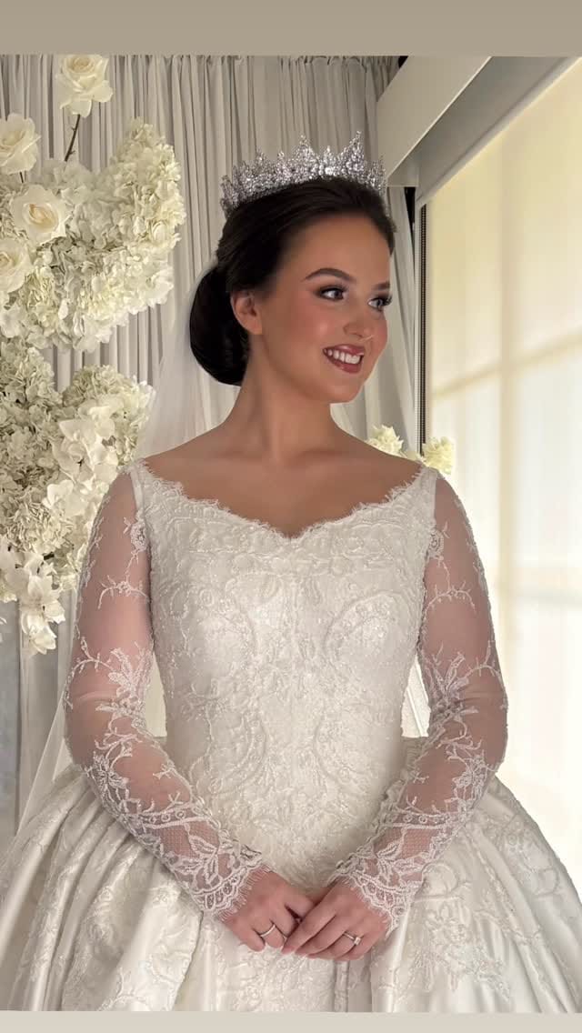 Post 5 by Aida Sulemanovski on Instagram (video)