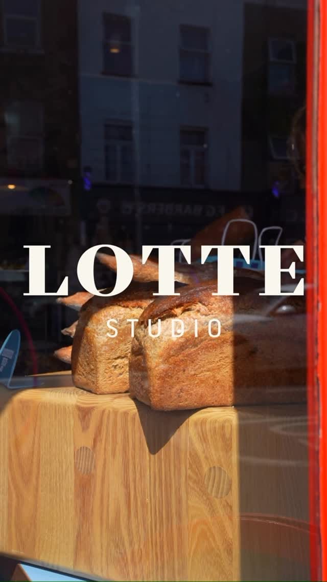 Post 6 by @lotte_studio on Instagram (video)