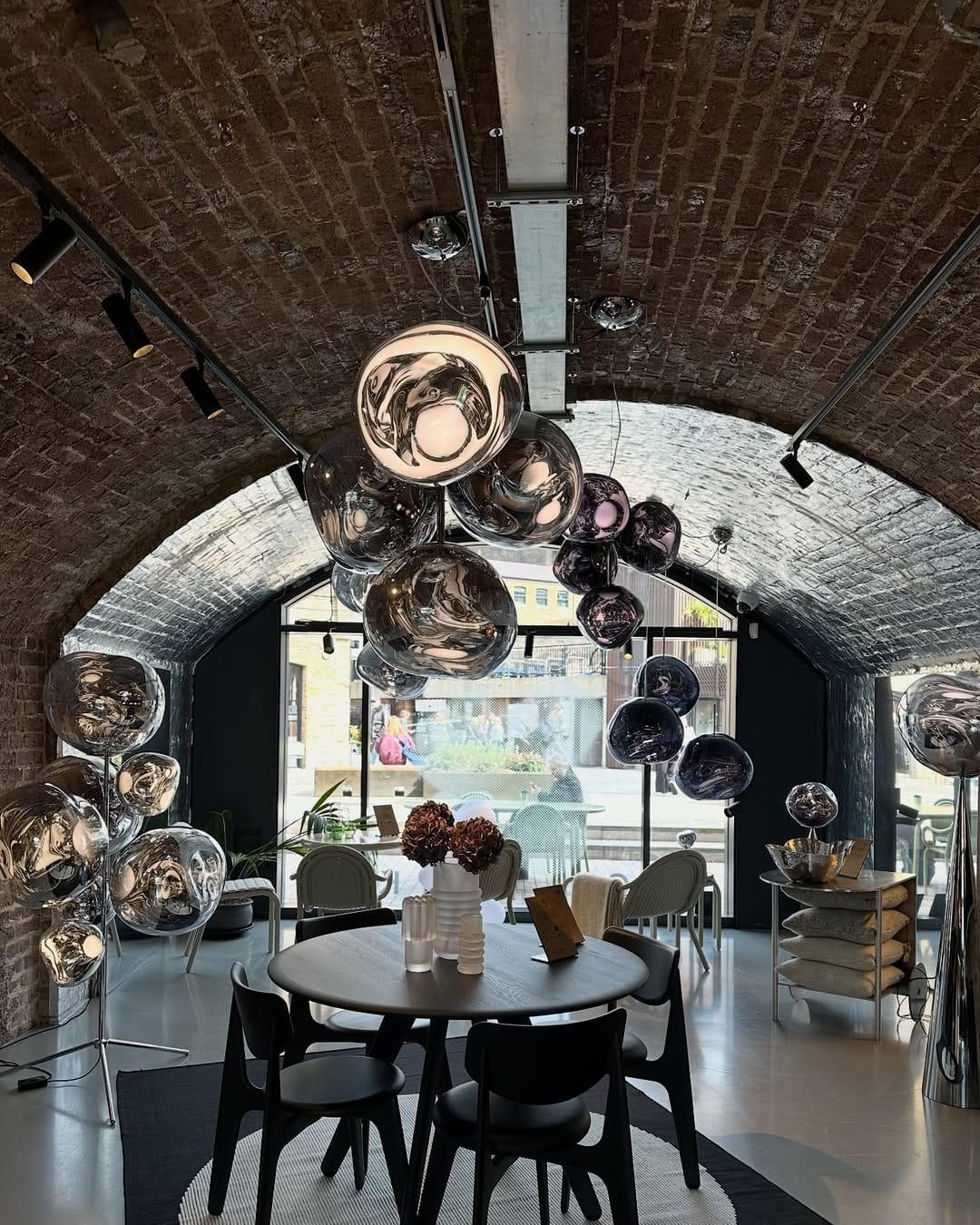 Post 3 by Interior Design Latvalahti-sisustussuunnittelija on Instagram (carousel)