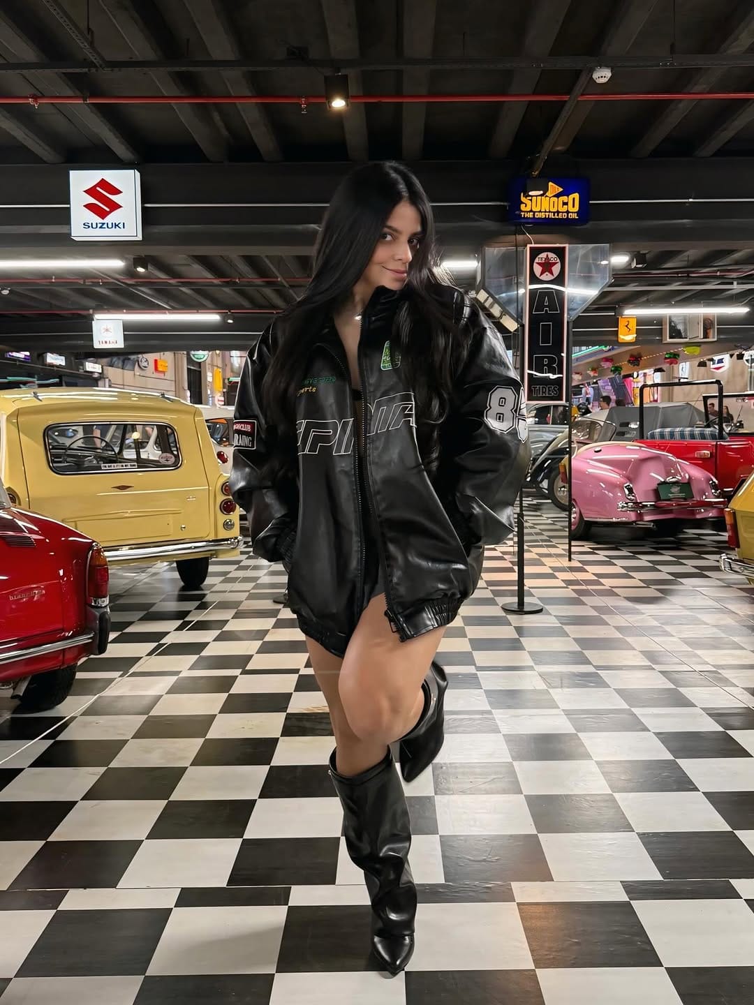Post 8 by Victória Araujo on Instagram (carousel)
