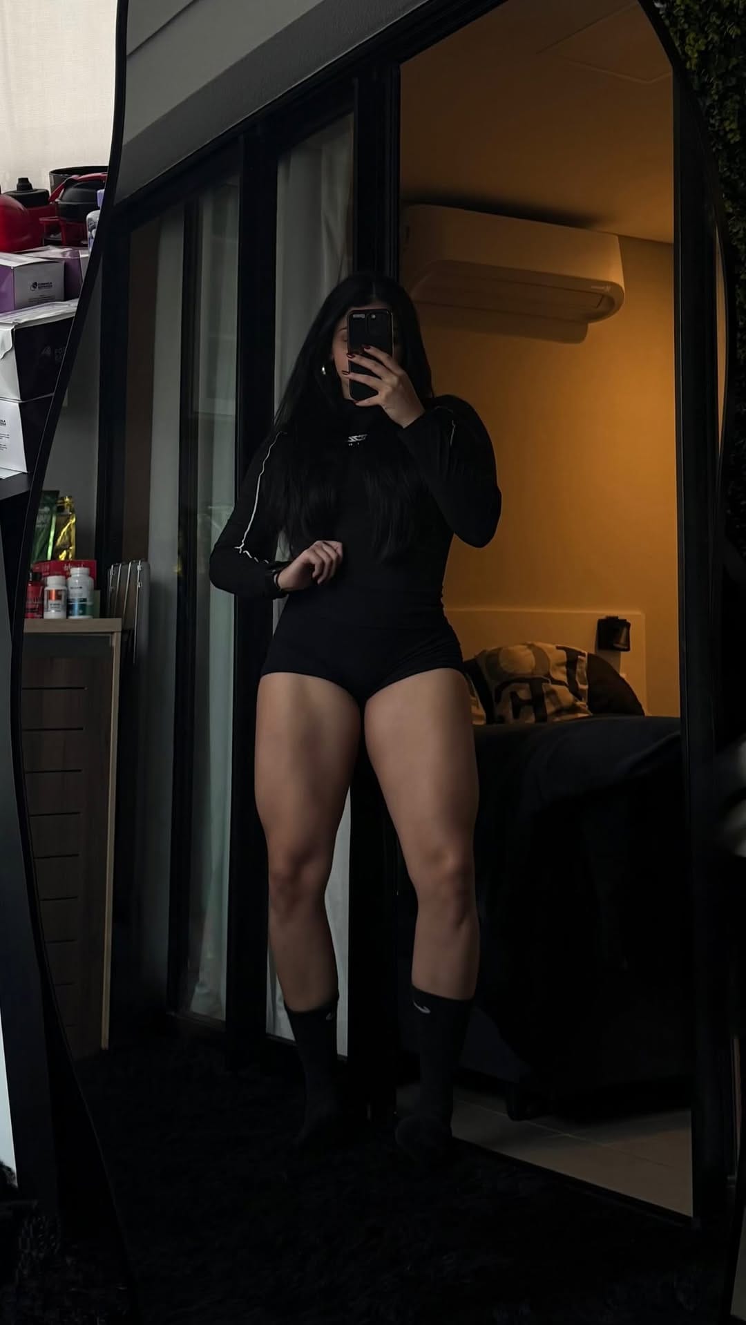 Post 4 by Victória Araujo on Instagram (video)