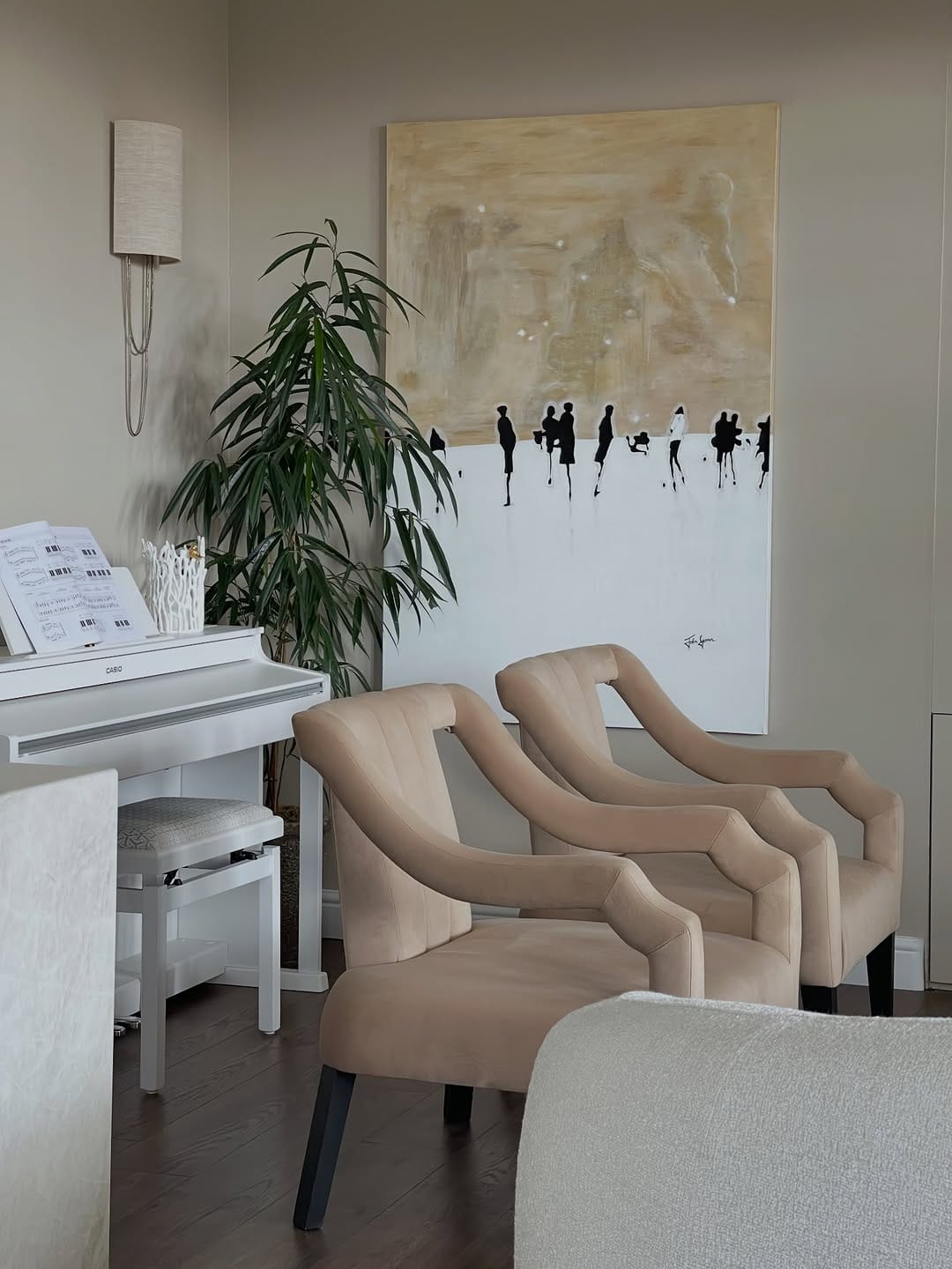 Post 5 by Bita Motte Interiors on Instagram (image)