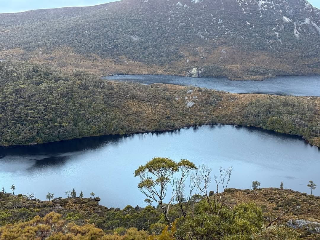 Post 5 by Tasmania.com on Instagram (carousel)