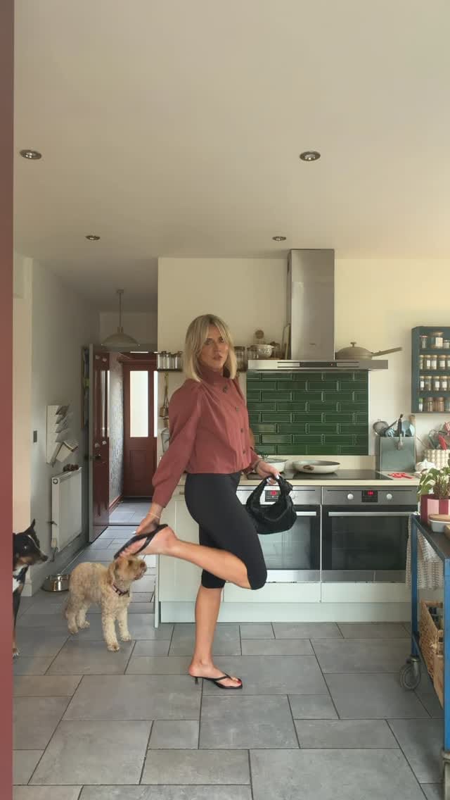 Post 2 by Space Like This - Mandy Watkins on Instagram (video)