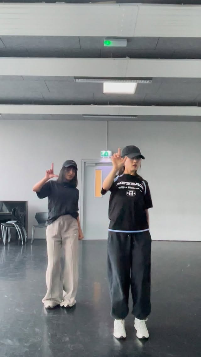 Post 7 by 罗 on Instagram (video)