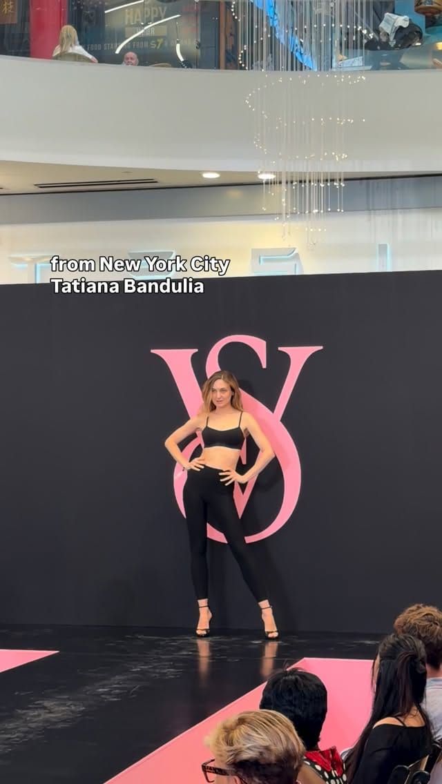 Post 6 by Tetiana Bandulia on Instagram (video)