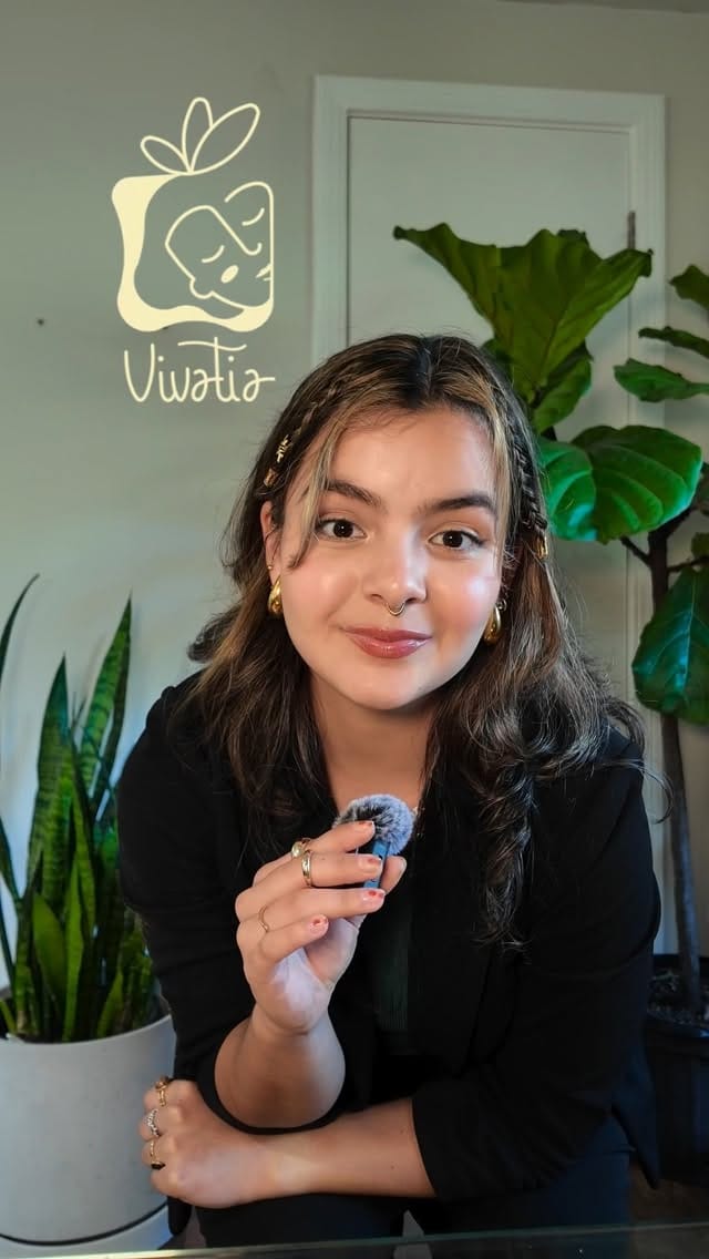 Post 5 by Vivatia Plants | Botanical Art + Installations on Instagram (video)