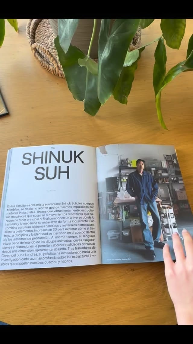 Post 3 by Shinuk Suh 서신욱 on Instagram (video)