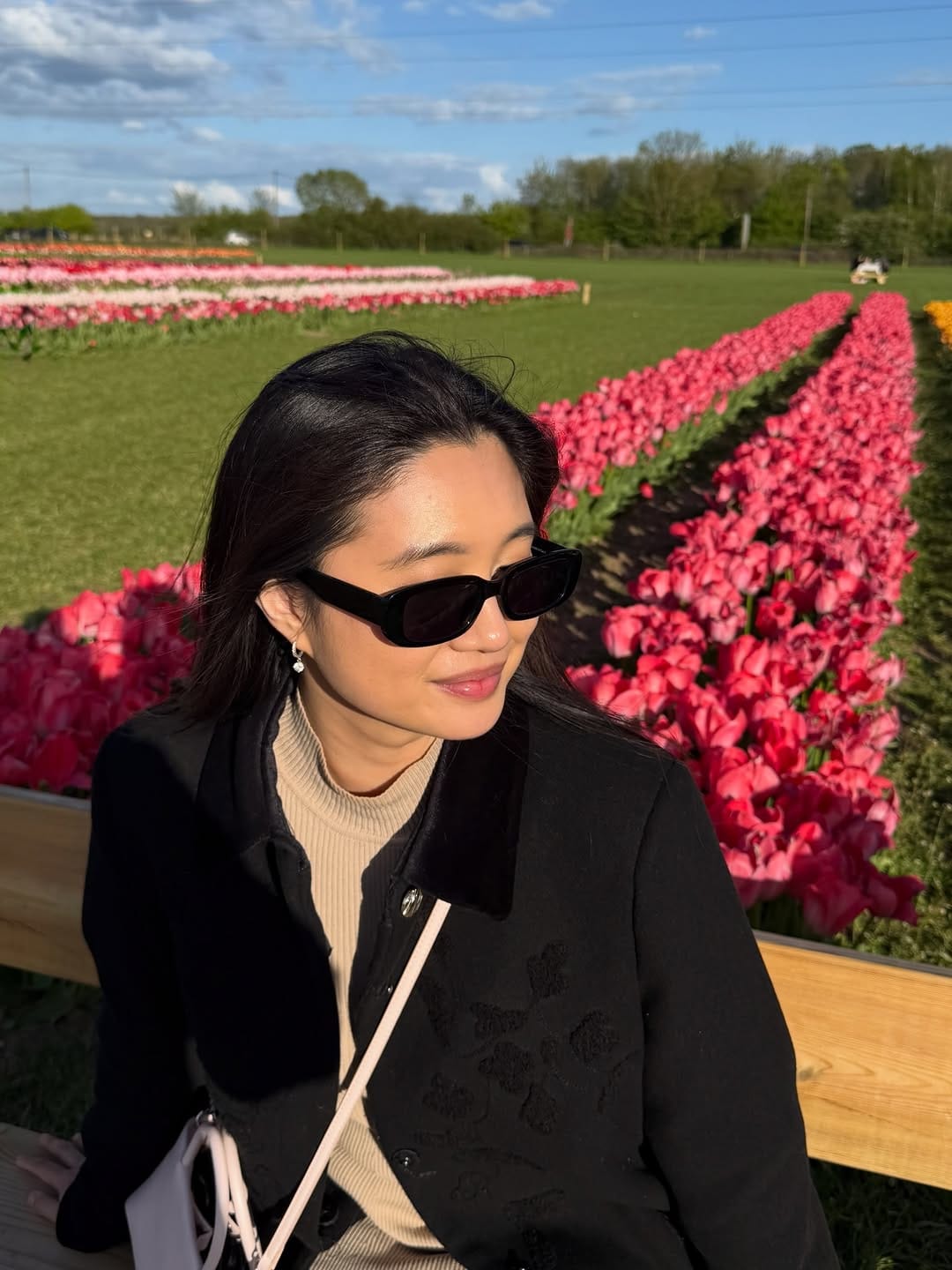 Post 8 by 𝐉𝐨𝐧𝐚 𝐂𝐚𝐩𝐢𝐭𝐚𝐧 on Instagram (carousel)