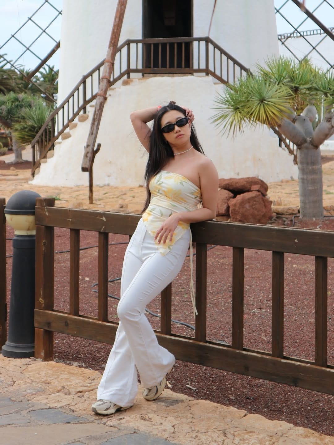 Post 2 by 𝐉𝐨𝐧𝐚 𝐂𝐚𝐩𝐢𝐭𝐚𝐧 on Instagram (carousel)
