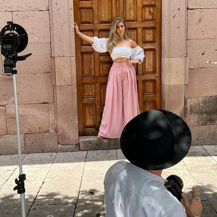 Post 3 by Victoria Gi on Instagram (image)