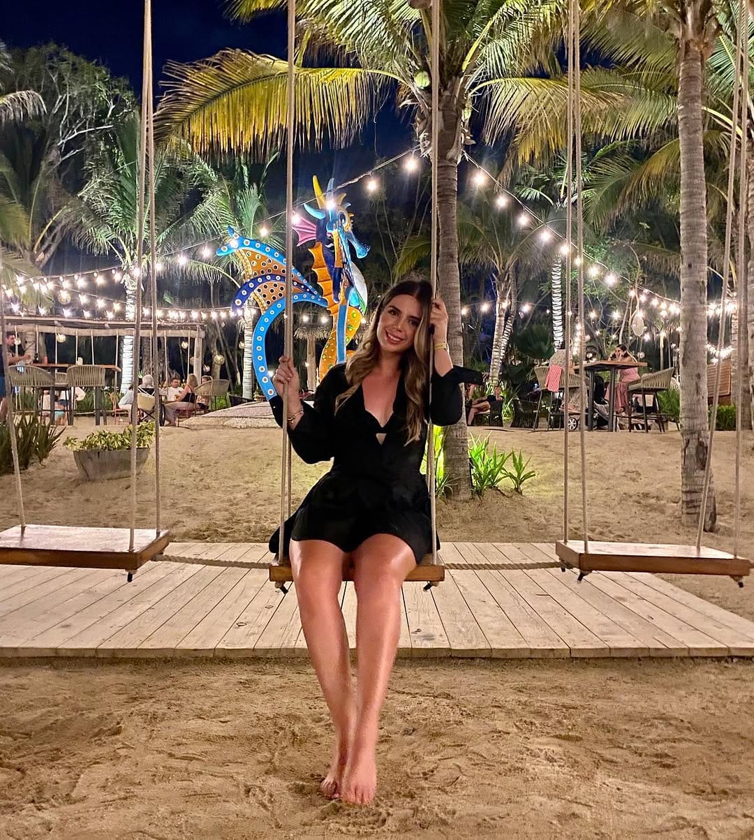 Post 4 by Victoria Gi on Instagram (carousel)
