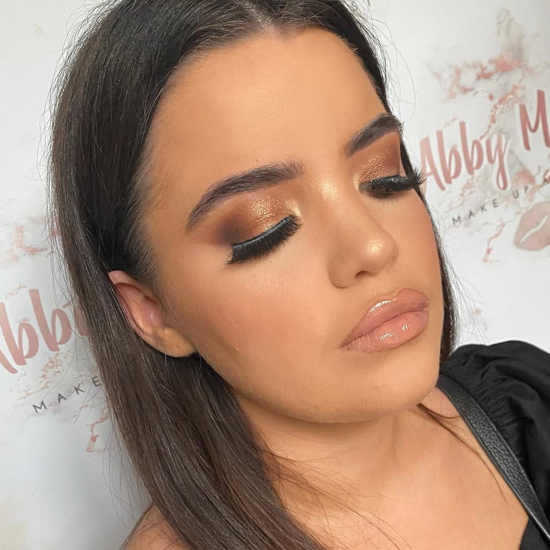Post 10 by Abby Mann Make Up Artist on Instagram (image)
