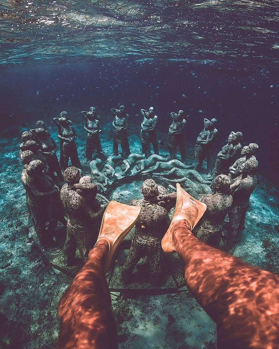 Post 1 by Social Scout™ on Instagram (image)