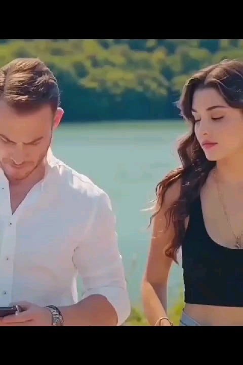 Post 10 by 𝒉𝒂𝒏𝒌𝒆𝒓&𝒆𝒅𝒔𝒆𝒓 on Instagram (video)