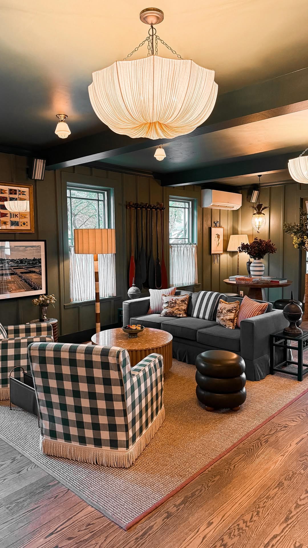 Post 9 by Erin Hiemstra | Apartment 34 on Instagram (video)