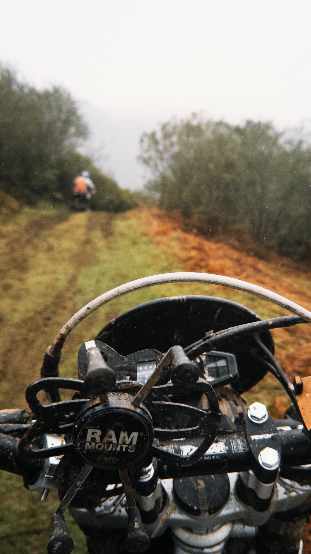 Post 2 by S E Ñ O R    D E E R   |  Scrambler & Vanlife on Instagram (video)