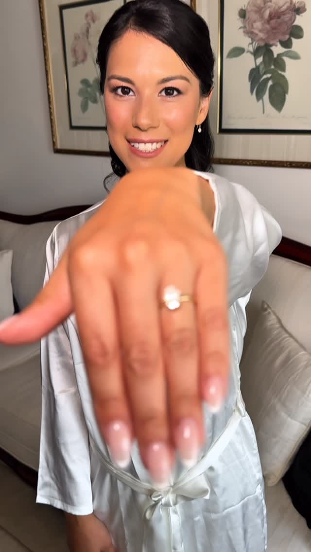 Post 7 by MAKEUP AND HAIR TORONTO. VICTORIA on Instagram (video)