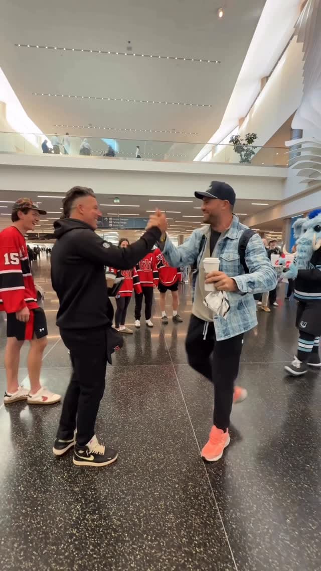Post 4 by University of Utah Hockey on Instagram (video)