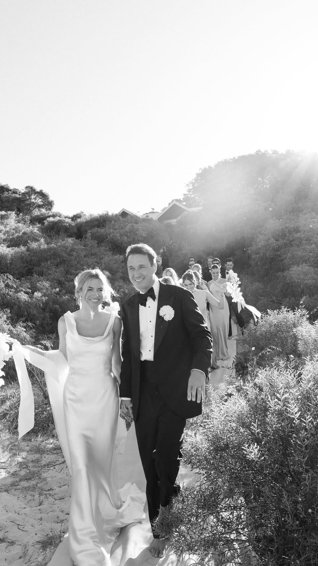 Post 7 by Holii & Ash on Instagram (video)
