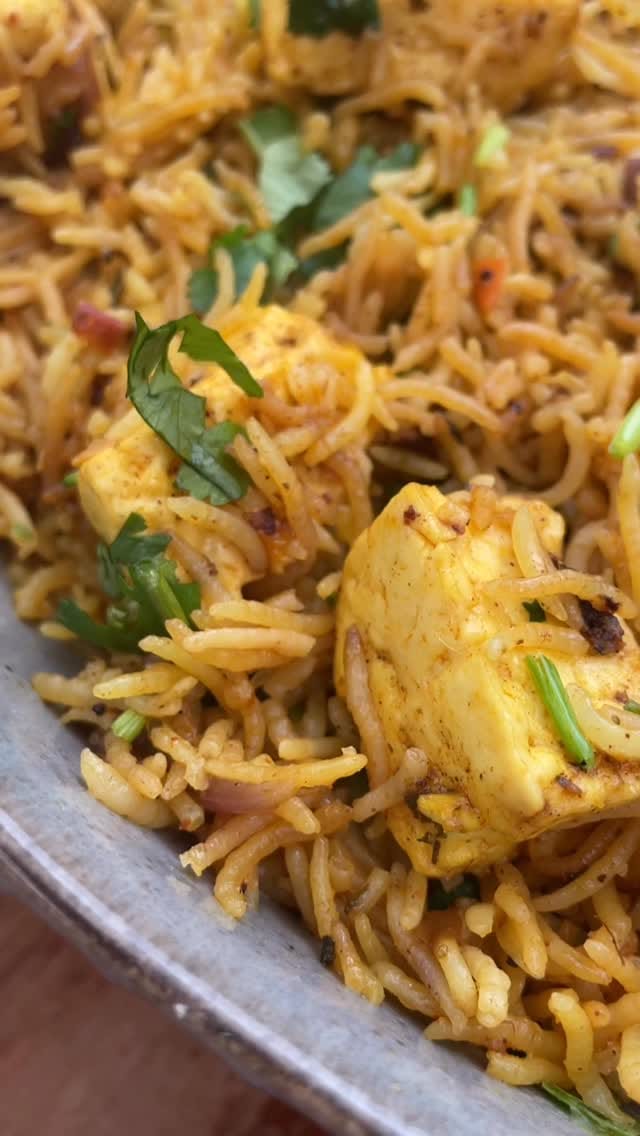 Post 3 by Archana Chari on Instagram (video)