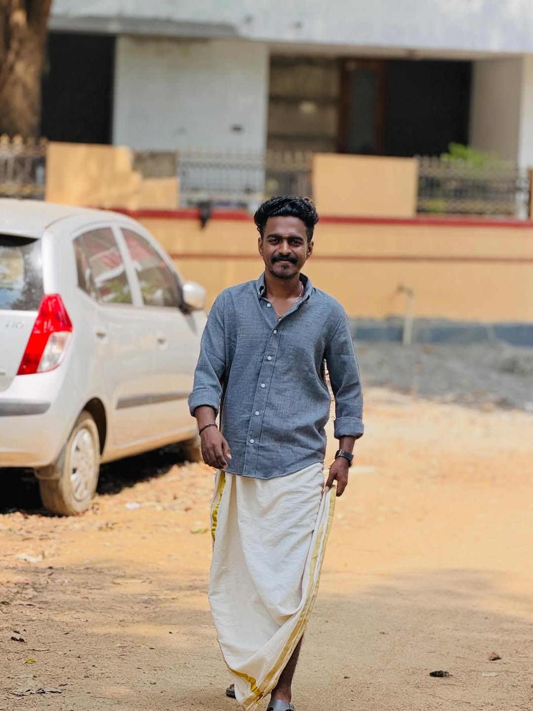 Post 3 by AKHIL on Instagram (image)
