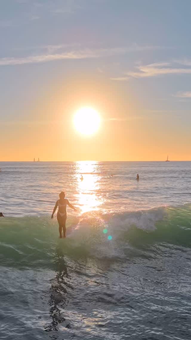 Post 1 by hawaii we go on Instagram (video)