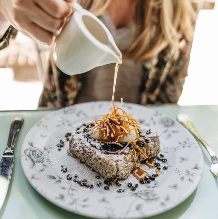 Post 6 by Miami Under 40 on Instagram (image)