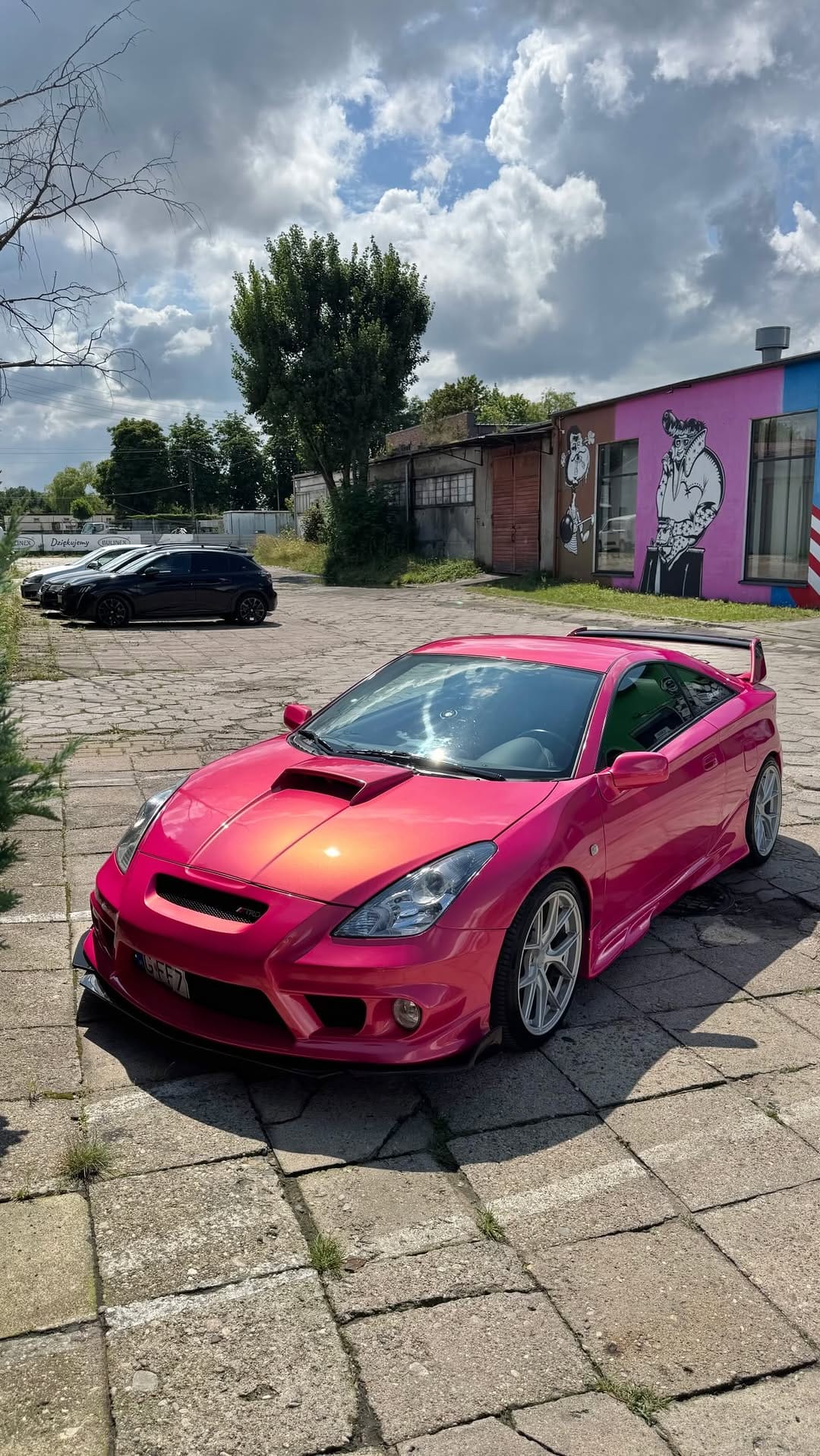 Post 7 by Wiktoria | UGC | Lifestyle | Automotive | Content Creator on Instagram (video)