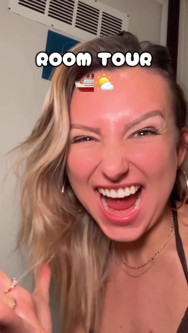 Post 4 by Victoria Fenart on Instagram (video)