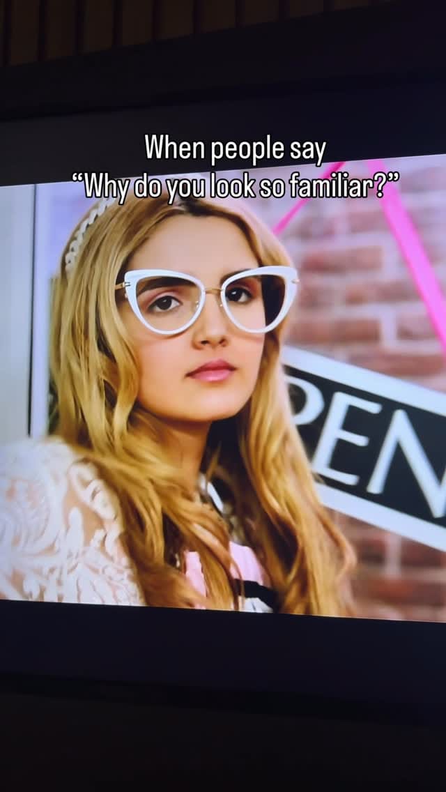 Post 8 by @victoriavida on Instagram (video)