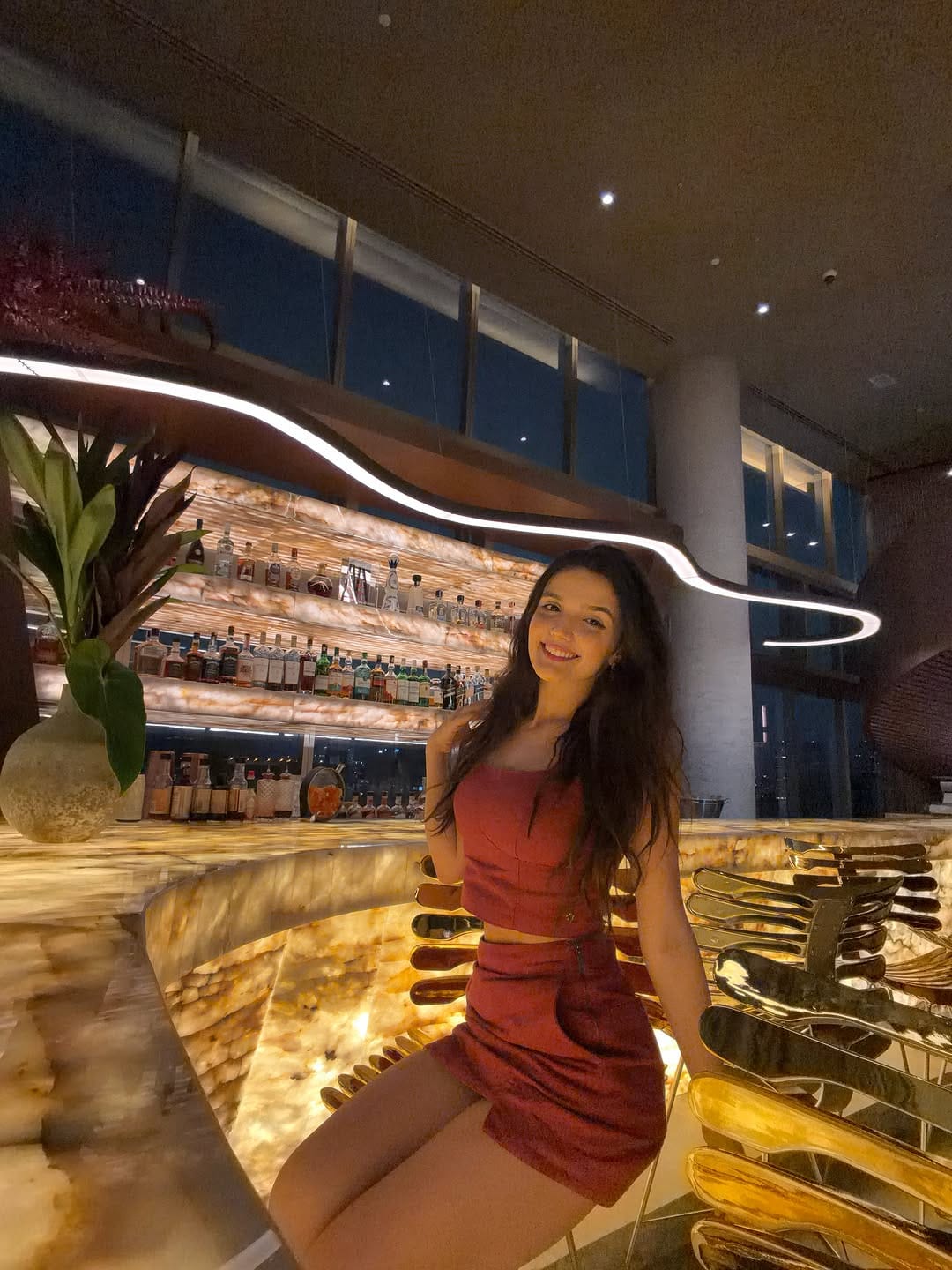 Post 3 by @victoriavida on Instagram (carousel)