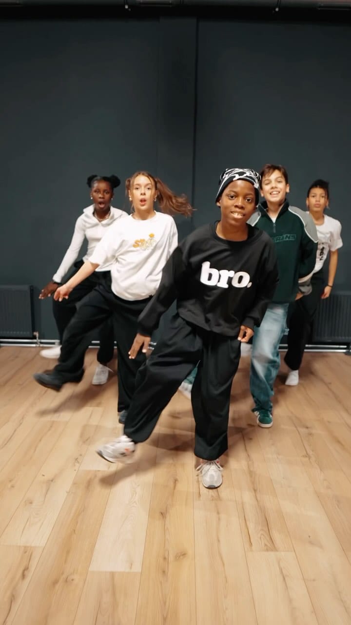 Post 5 by Afrohousebelgium on Instagram (video)