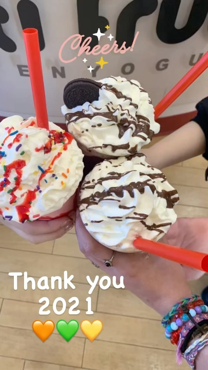 Post 7 by Tutti Frutti Frozen Yogurt on Instagram (video)