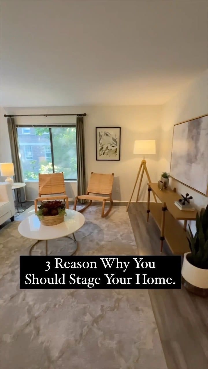 Post 2 by Carmin Russel on Instagram (video)