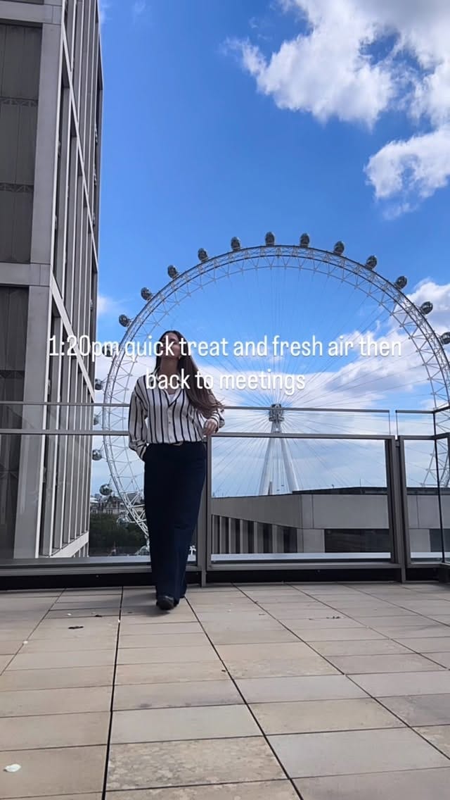 Post 2 by Anna Kola on Instagram (video)