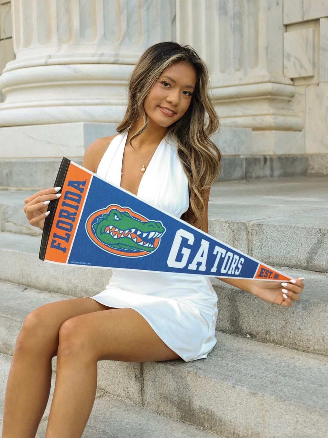 Post 5 by UF Admissions on Instagram (image)