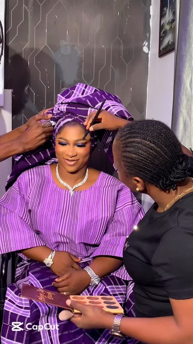Post 5 by Makeup Artist In Lagos on Instagram (video)