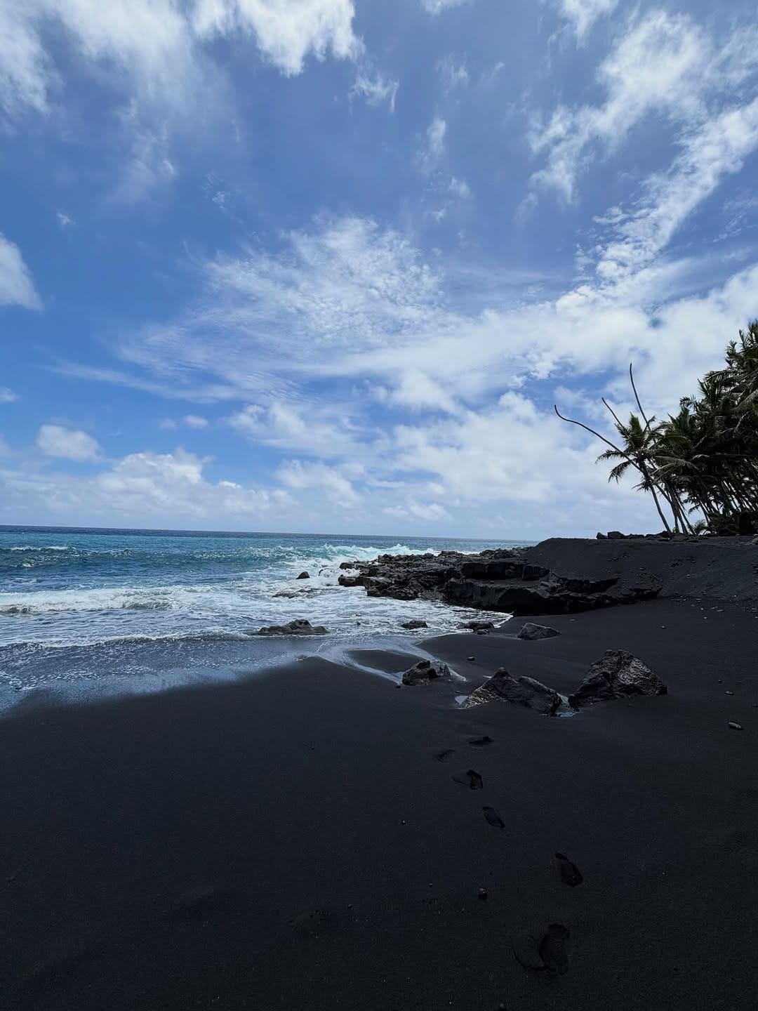 Post 4 by Klaire Nakoa• HAWAII REALTOR®️ on Instagram (carousel)