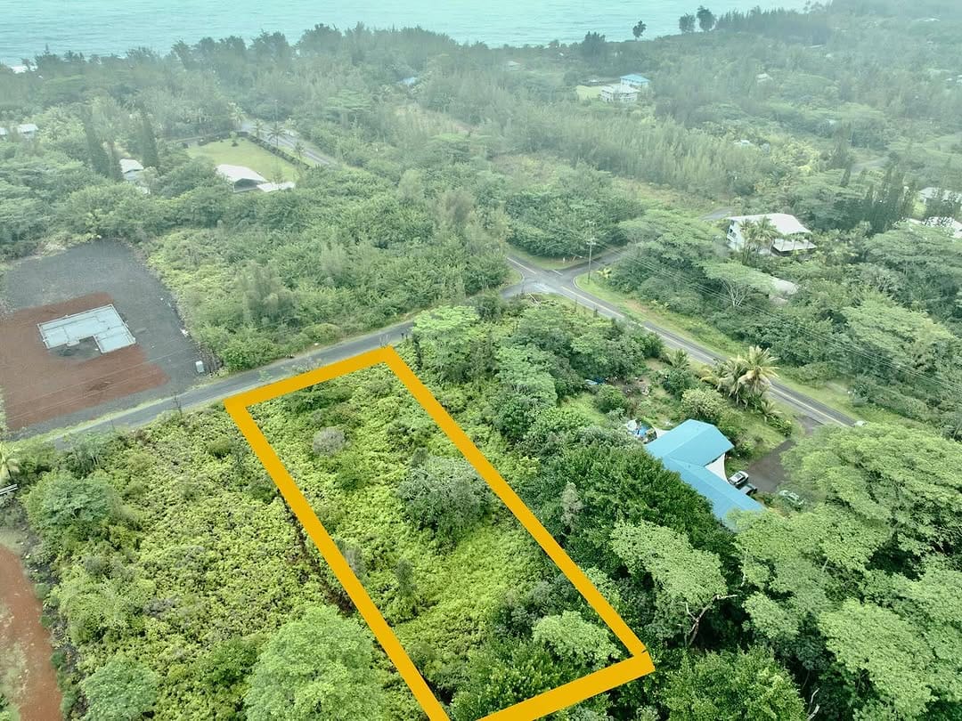 Post 5 by Klaire Nakoa• HAWAII REALTOR®️ on Instagram (carousel)