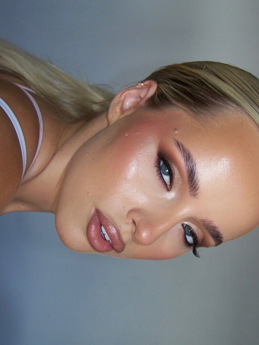 Post 5 by CHLOE SIMONS on Instagram (image)
