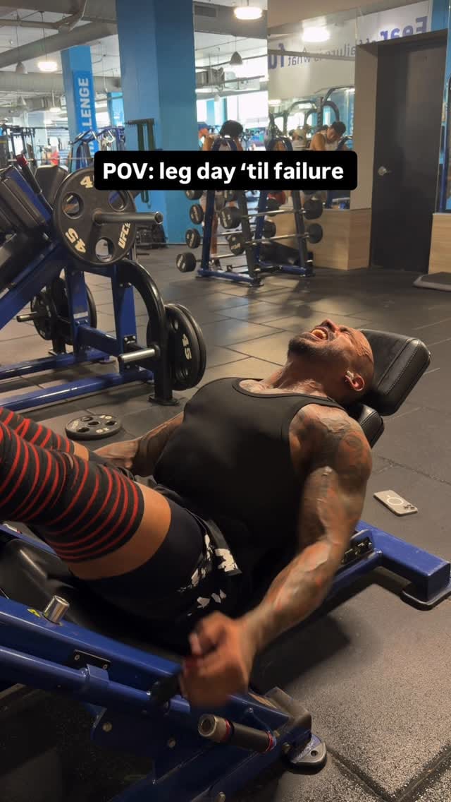 Post 7 by Carlos Herrera on Instagram (video)