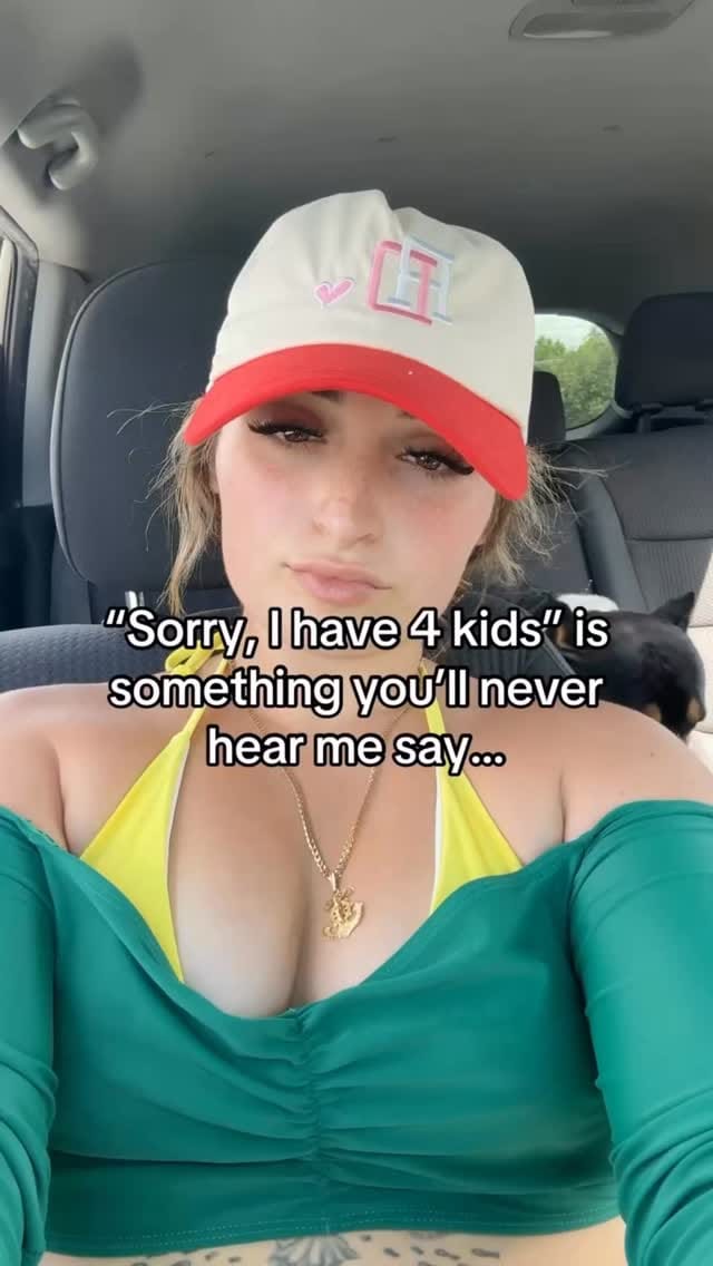 Post 5 by The Ravelo Girls on Instagram (video)