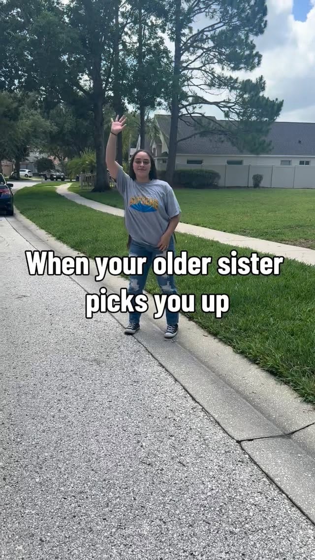 Post 2 by The Ravelo Girls on Instagram (video)