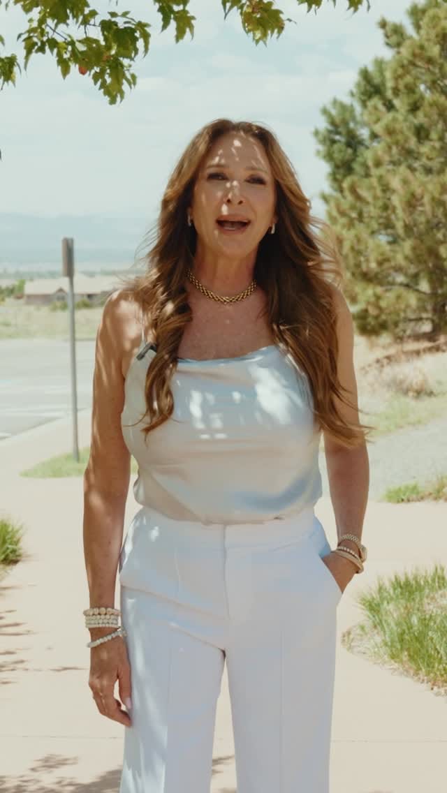 Post 6 by Gwenivere Snyder 💎 Colorado Real Estate Agent on Instagram (video)
