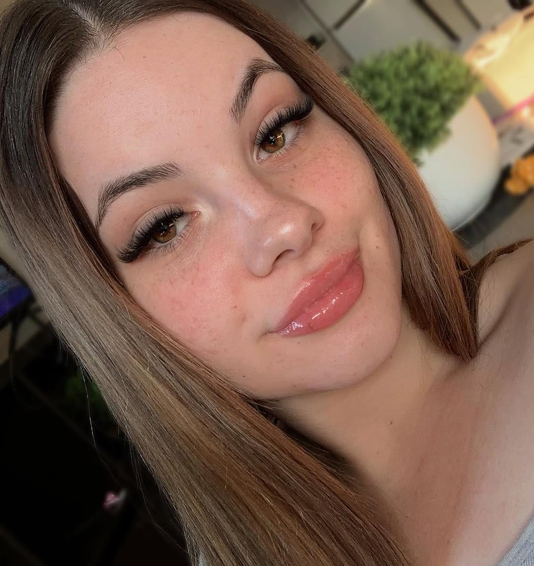 Post 5 by EMILY RICHARDS on Instagram (image)
